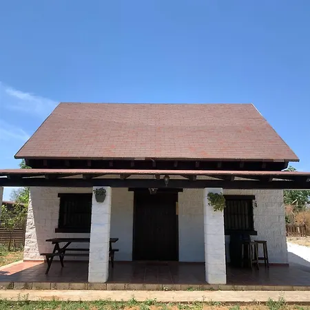Rustica La Pililla Pilas